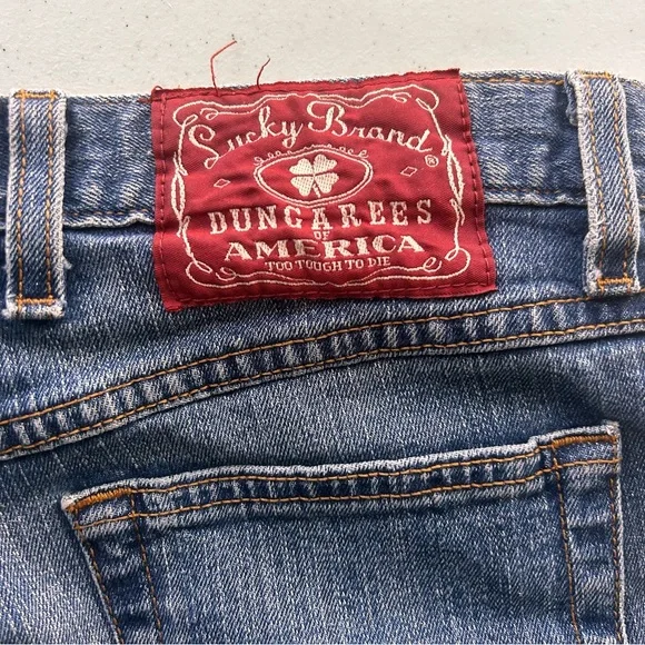 Lucky Brand Black Boot Cut‎ Jeans with Stretch - Picture 6 of 8